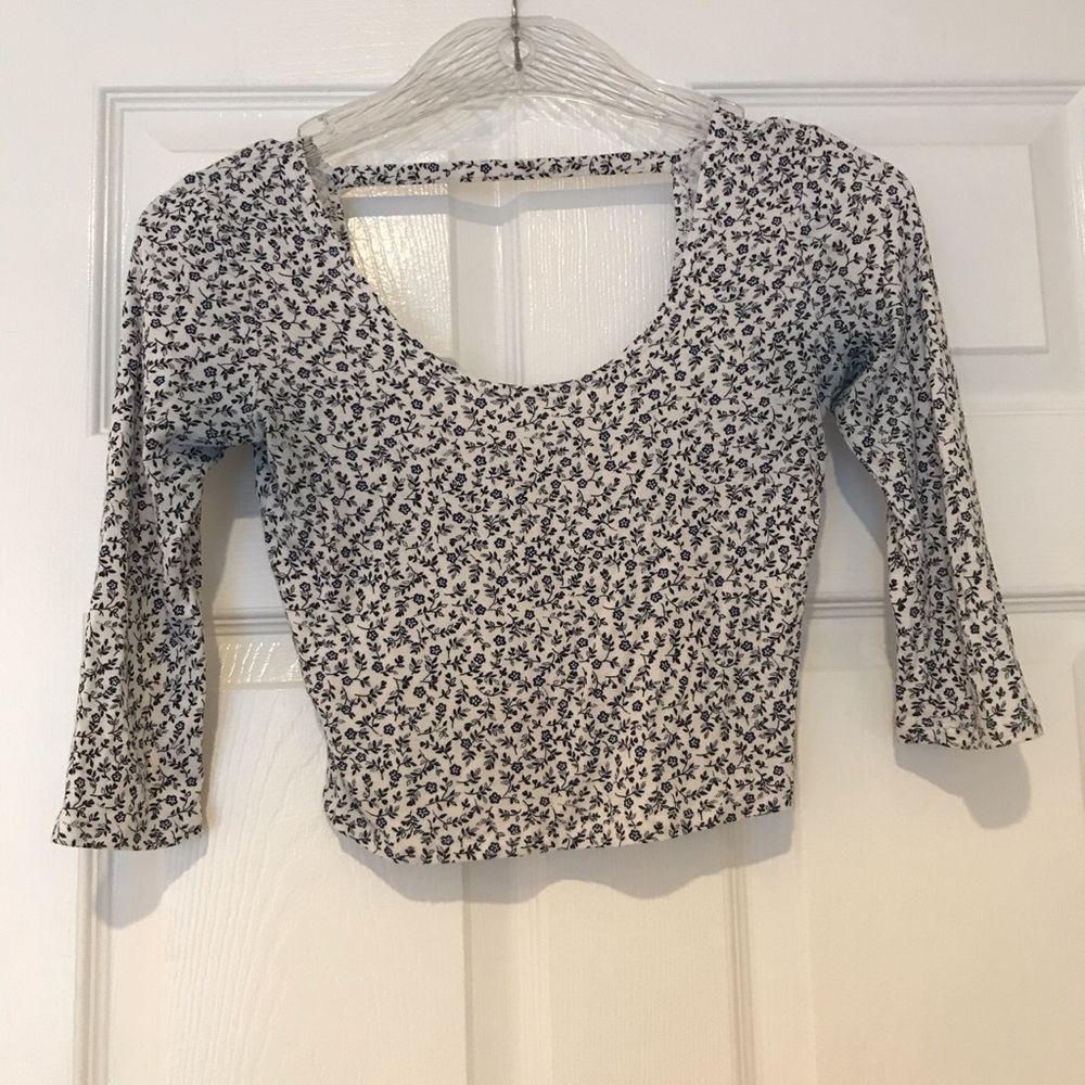 Urban outfitters crop top